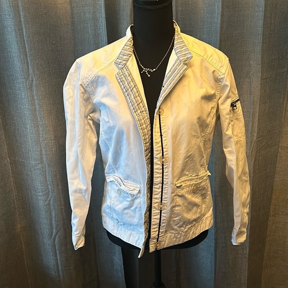 Columbia Jackets & Blazers - White Columbia Jacket